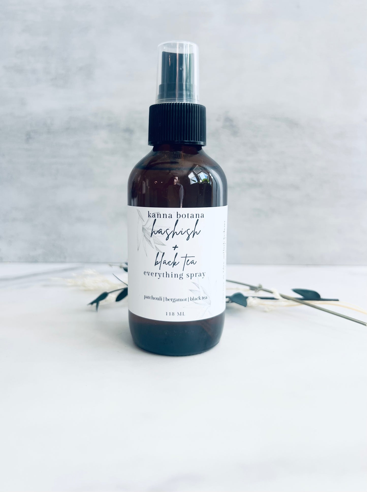 Hashish and Black Tea body and room Spray
